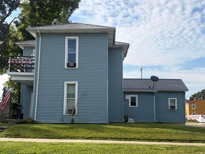 321 W Arch St