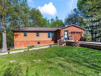 5764 Altmans Rd