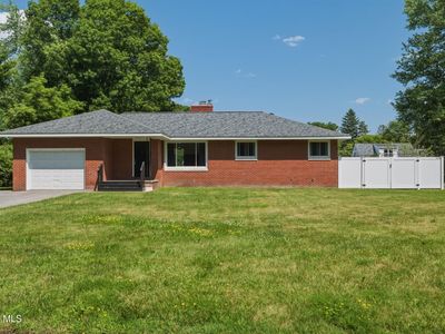Property at 10 Kasper Drive, Loudonville, NY