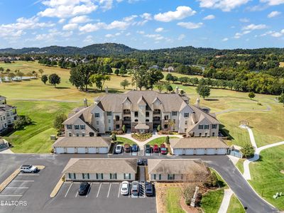 565 Rarity Bay Pkwy APT 105