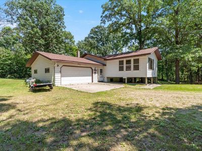 40142 Pandora Dr