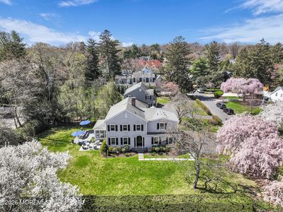 1 N Cherry Lane