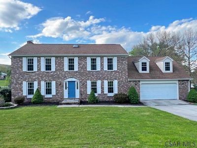 1017 Stanford Ave