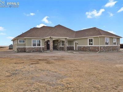 2015 N Ellicott Hwy