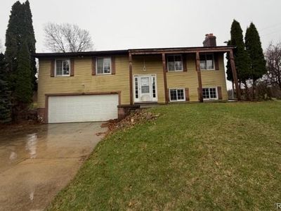 4630 Hummer Lake Rd