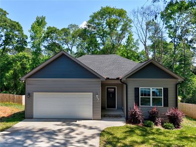 409 Hillside Dr