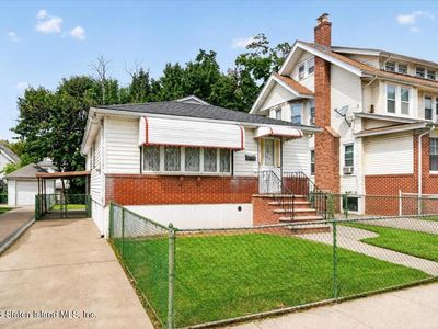 264 Sharpe Ave