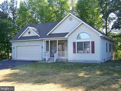 130 Meadow Dr