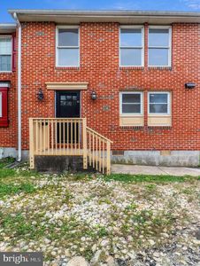 12 Kings Grant Way