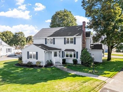 22 Abbott Rd