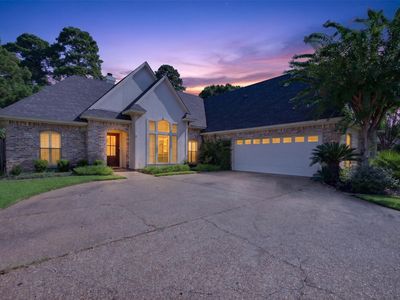440 Grand Oaks Dr