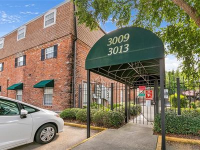 3013 Ridgelake Dr APT 208