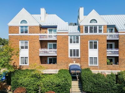 207 E Jefferson St #45