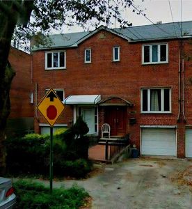 2772 Mill Ave