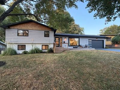 3141 E Wilshire Dr