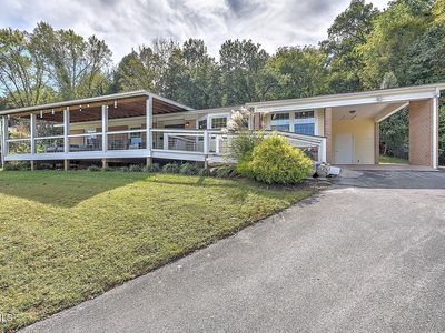 Property at 3404 Lakeshore Dr, Kingsport, TN