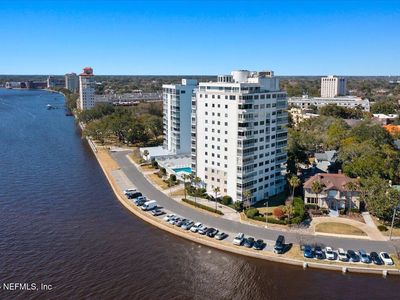1560 LANCASTER Terrace #508