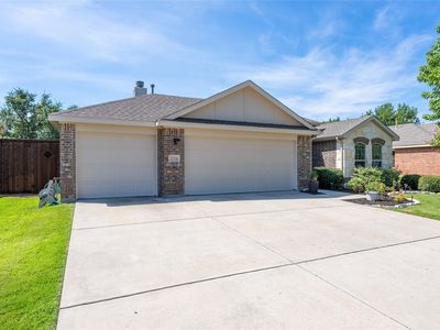 2316 Belmont Park Dr