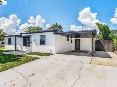 118 NEWTON Road
