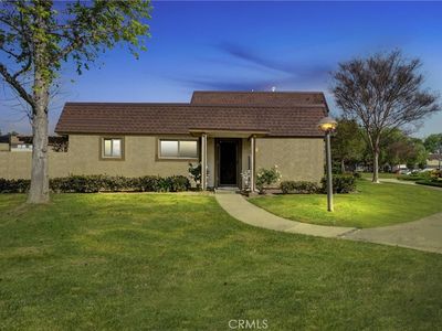 8616 Cornwall Cir