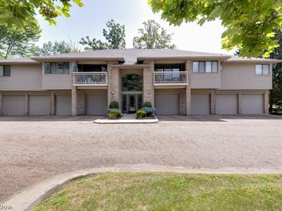 3800 Rosemont Blvd APT 104D