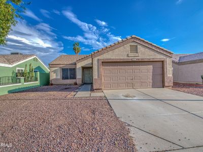 8313 W MULBERRY Drive