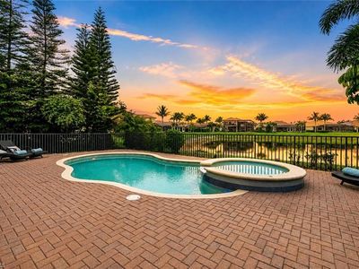 2767 Cinnamon Bay CIR