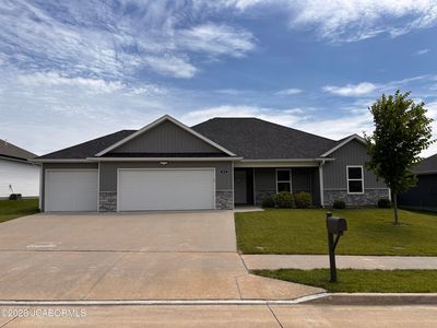 3951 Clydesdale Dr