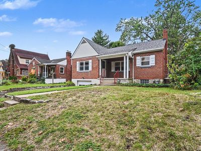 2719 Ashland Ave