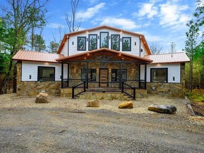 176 Shade Tree Trl