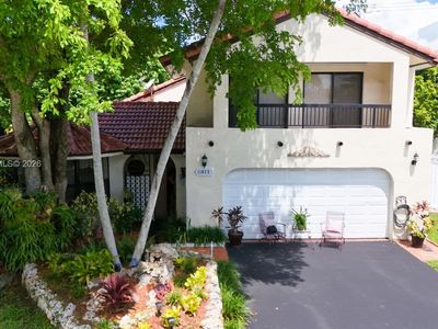 11825 SW 104th Ter