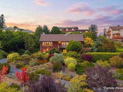 2165 Terra Vista Pl