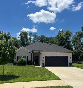 1131 County House Ln