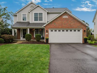 Property at 1990 Chicory Ct, Lewis Center, OH
