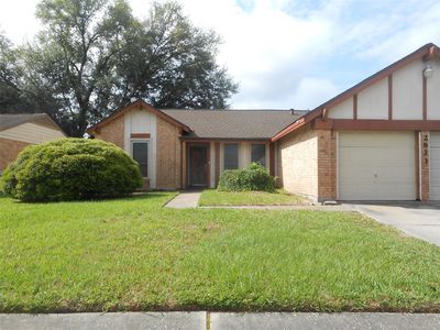 2811 Ashington Dr