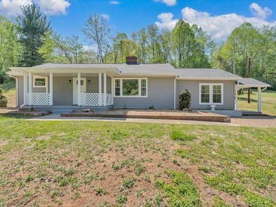 112 Frankie Ln