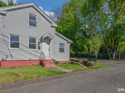 2 Hillside Court