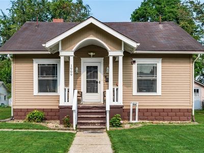 1909 Hazel Ave