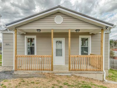 Property at 515 1/2 Queen St, Bristol, TN