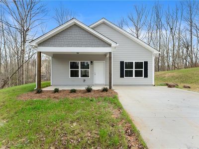 Property at 97 Hawks Ridge Ct, Cleveland, GA