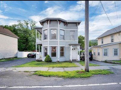 1275-1277 Main Street