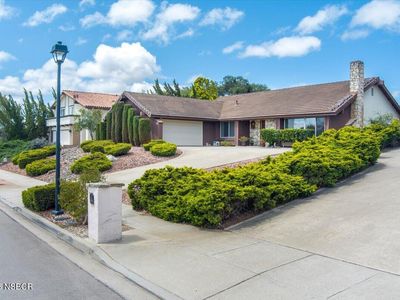 35 Aldebaran Ave