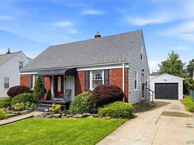 79 Kenview Ave