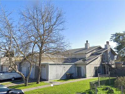 2548-2544 Antoine Ct