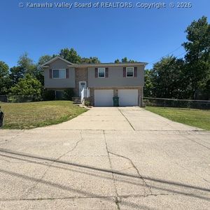 307 Linden Ln