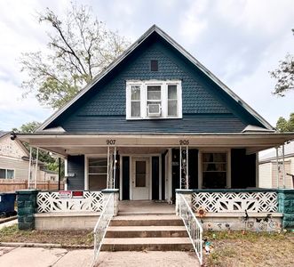 905 S Emporia Ave