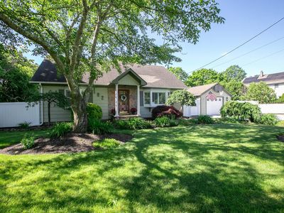 102 Greenport Avenue