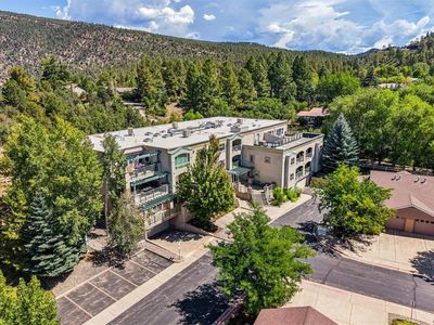 50 Brookstone Court #E
