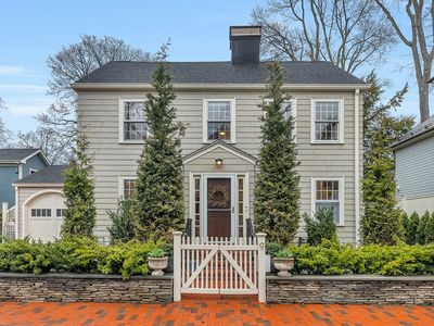 9 Kenway St