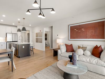 399 Neponset St Unit 402